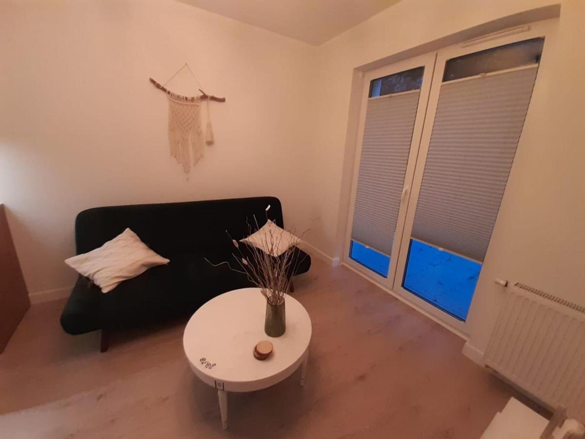 Komfortowy Apartament Przy Lesie ベジヘロボ エクステリア 写真