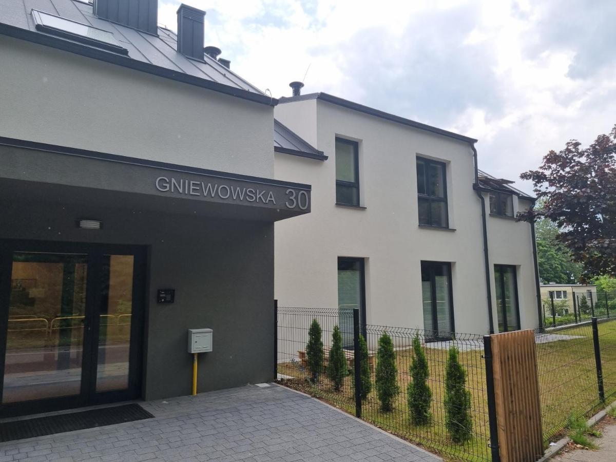 Komfortowy Apartament Przy Lesie ベジヘロボ エクステリア 写真